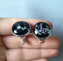 Load image into Gallery viewer, Black and Silver Cufflinks
