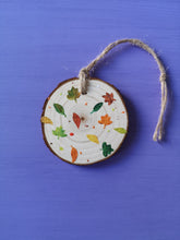 Load image into Gallery viewer, Blustery Day Autumn Wood Slice Decoration
