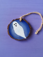 Load image into Gallery viewer, Boo! Ghostie Wood Slice Decoration
